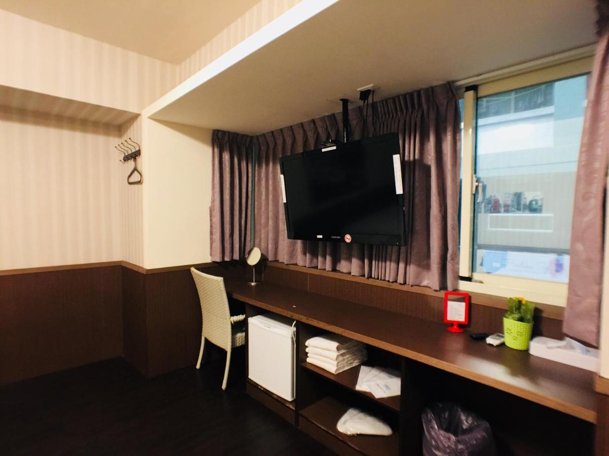 Love Feng Jia Apartment Hotel Taichung Exterior foto