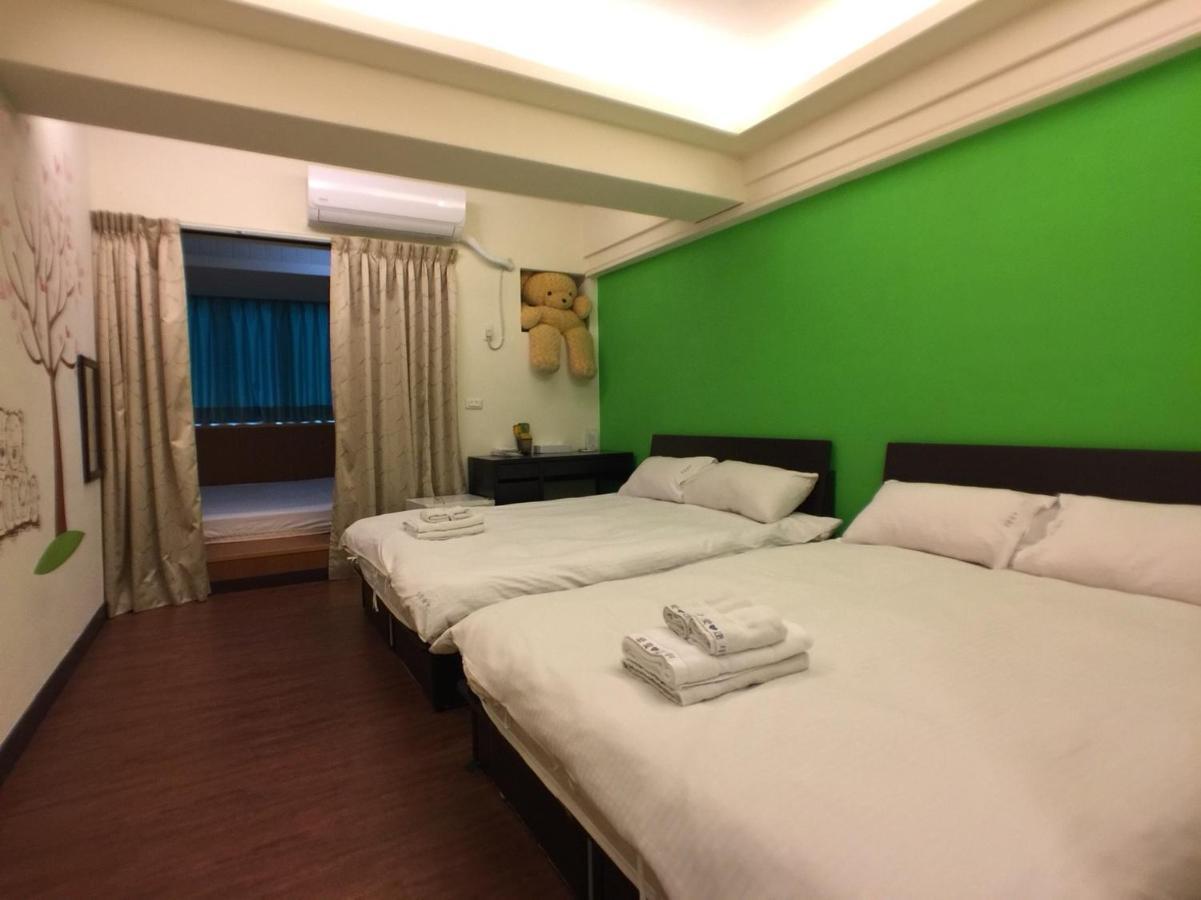 Love Feng Jia Apartment Hotel Taichung Exterior foto